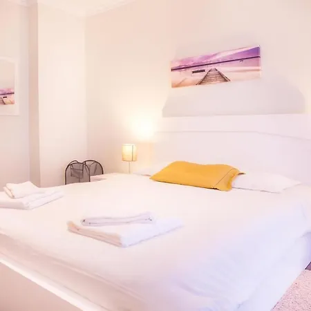 Luxury 2 Bed Near Marina Lagos